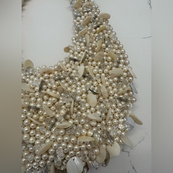 Viral Beaded Faux Pearl and Shell Shoulder Handbag - Picture 4 of 12